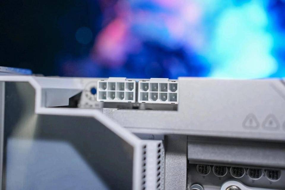 X3D系列主板免费提升游戏性能不朽情缘高端主板“模范生”技嘉(图2)