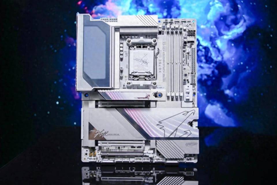 X3D系列主板免费提升游戏性能不朽情缘高端主板“模范生”技嘉(图5)